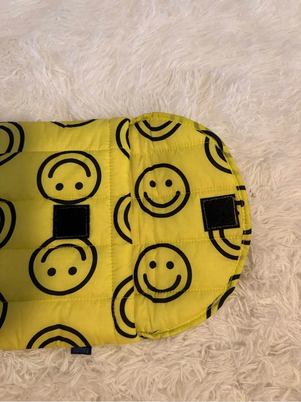 BAGGU Yellow Smiley Puffed Laptop Sleeve